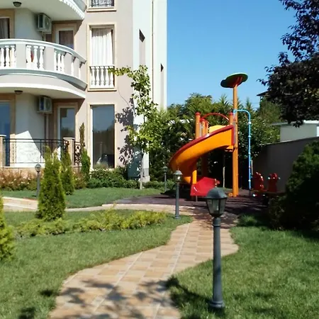 شقة Mellia